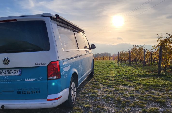 an-insolite-night-in-van-a-chanaz